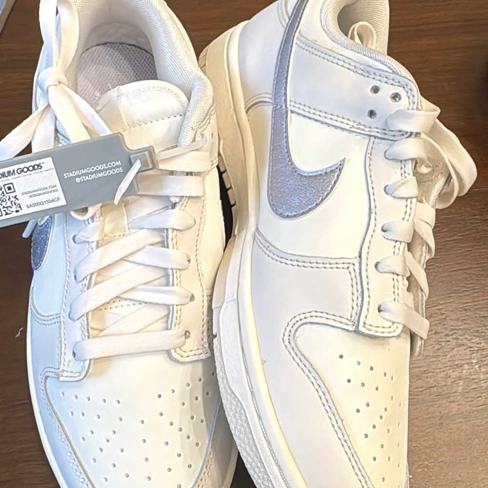 NEW Nike White and Silver Athletic Shoes